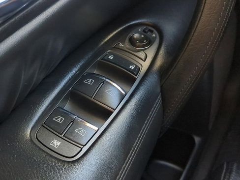 Certified 2024 Nissan Armada SL w/ Captain's Chairs Package RWD image 20