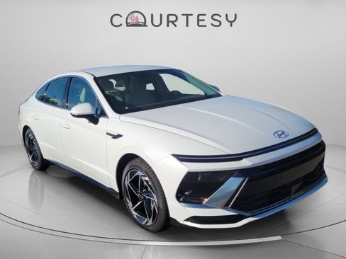 New 2026 Hyundai Sonata SEL image 5