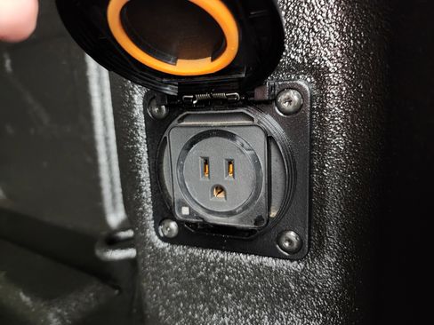 Used 2023 GMC Sierra 2500 AT4 w/ Gooseneck/5TH Wheel Package image 32