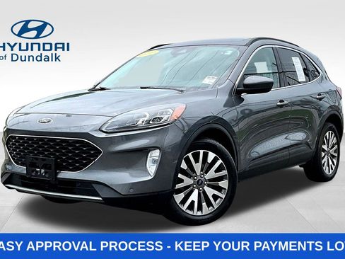 Used 2022 Ford Escape Titanium w/ Class II Trailer Tow Package AWD/4WD image 1