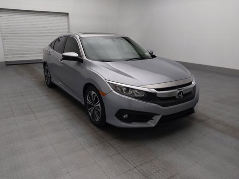 Used 2018 Honda Civic EX-L image 13