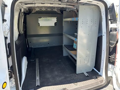 Used 2014 Ford Transit Connect XLT image 12