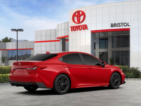 New 2026 Toyota Camry SE FWD image 39