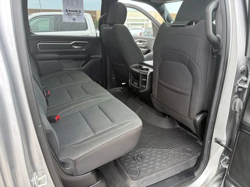 Used 2023 RAM 1500 Big Horn AWD/4WD image 32