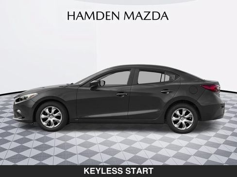 Used 2016 MAZDA MAZDA3 i Sport FWD image 3