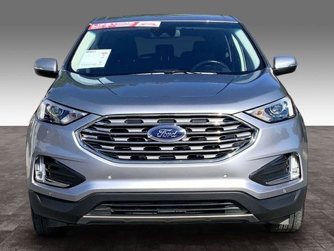 Used 2024 Ford Edge Titanium AWD/4WD image 2