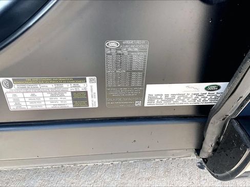 Used 2023 Land Rover Range Rover SE AWD/4WD image 32