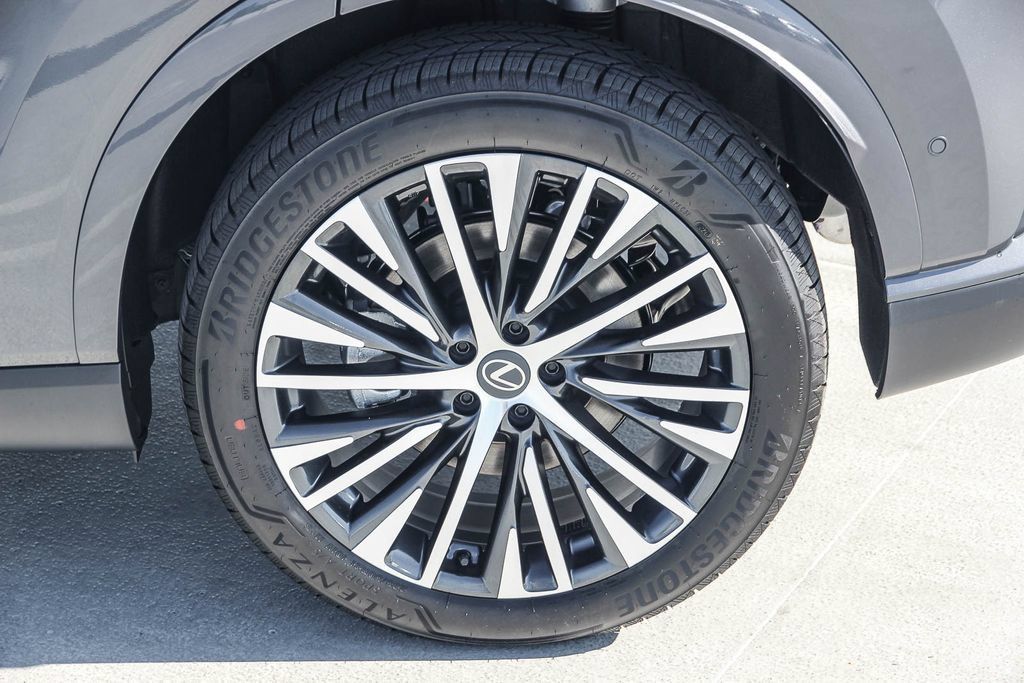 New 2026 Lexus RX 350 w/ Convenience Package AWD/4WD image 11