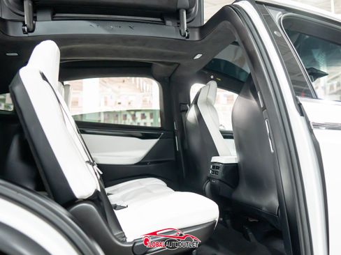 Used 2017 Tesla Model X 100D image 17