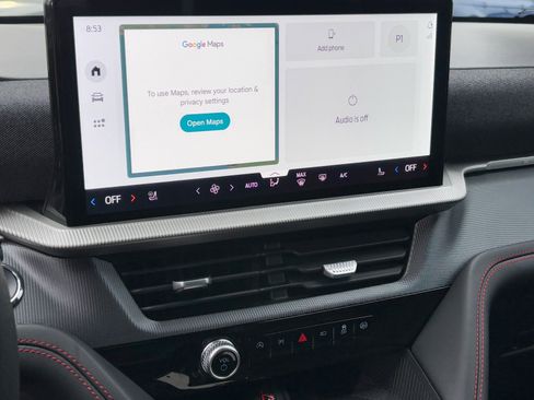 Used 2025 Ford Explorer ST image 24