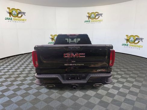 Used 2023 GMC Sierra 1500 AT4 w/ Technology Package image 9