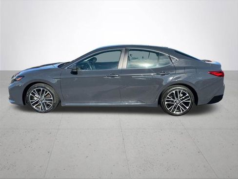 Certified 2025 Toyota Camry XLE image 11