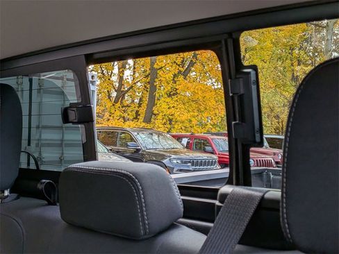 Used 2022 Ford Ranger XLT w/ Equipment Group 302A High image 23