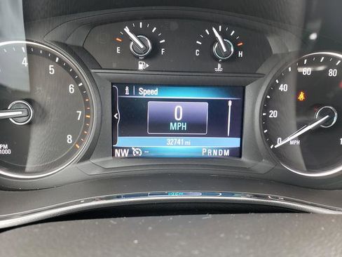 Used 2022 Buick Encore Preferred w/ Safety Package image 24