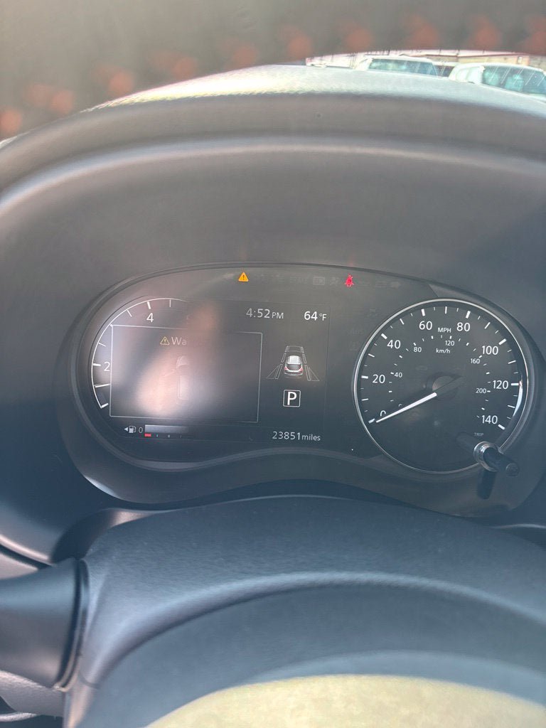 Used 2023 Nissan Kicks SR FWD image 16