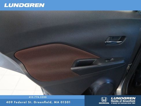 Used 2024 Nissan Kicks SR FWD image 28