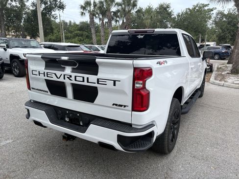 Certified 2023 Chevrolet Silverado 1500 RST w/ Rally Edition AWD/4WD image 7
