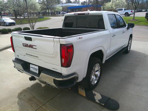 Used 2020 GMC Sierra 1500 SLT w/ SLT Premium Plus Package image 13