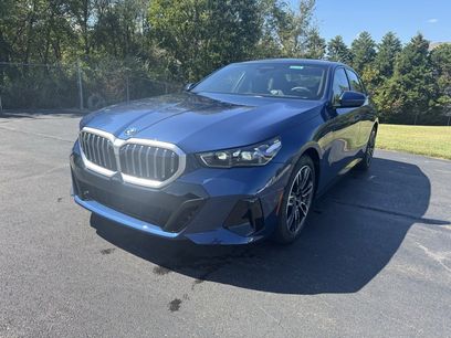 New 2026 BMW 550e xDrive w/ Executive Package