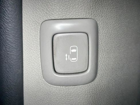 Used 2016 Kia Sedona LX w/ Option Group 020 image 18