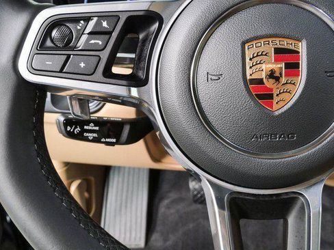 Certified 2023 Porsche Cayenne Platinum Edition AWD/4WD image 10