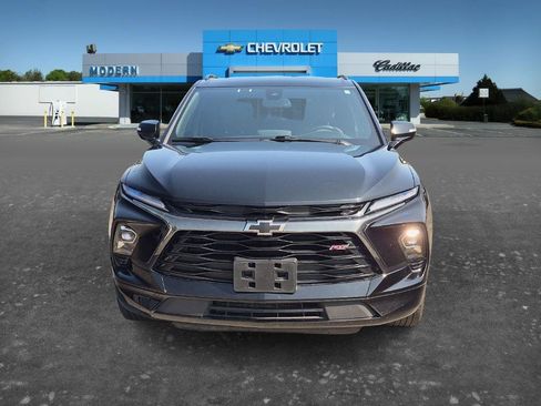 Certified 2025 Chevrolet Blazer RS FWD image 8