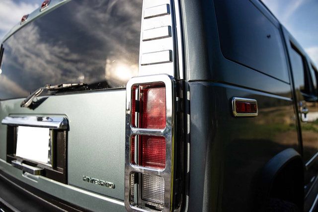 Used 2005 HUMMER H2 w/ Preferred Equipment Group AWD/4WD image 86