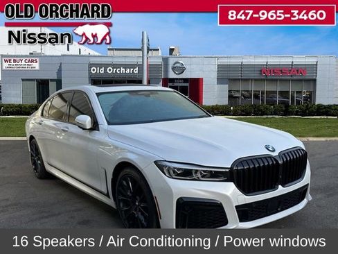 Used 2022 BMW 750i xDrive w/ Executive Package image 6