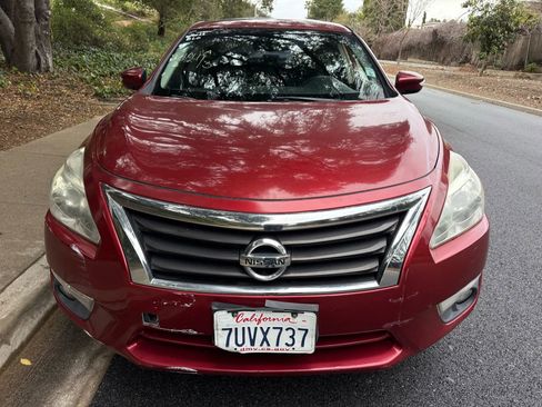 Used 2013 Nissan Altima 3.5 SV FWD image 10