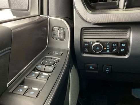 New 2026 Ford F250 Platinum AWD/4WD image 21