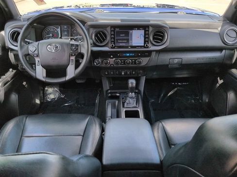 Certified 2023 Toyota Tacoma TRD Off-Road w/ TRD Premium Off Road Package AWD/4WD image 15