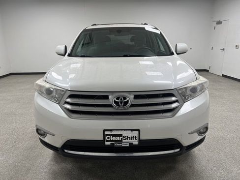 Used 2013 Toyota Highlander Plus image 4