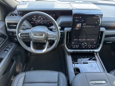 New 2026 GMC Yukon Denali AWD/4WD image 18