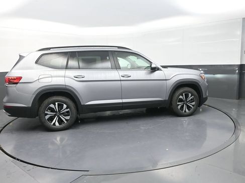 Used 2026 Volkswagen Atlas SE AWD/4WD image 12