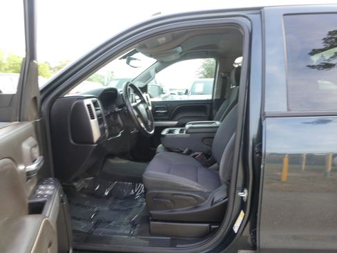 Used 2019 Chevrolet Silverado 1500 LT image 12