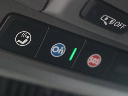 Used 2025 Chevrolet Silverado 2500 Custom w/ Custom Value Package image 34