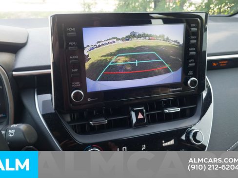 Used 2022 Toyota Corolla SE FWD image 9