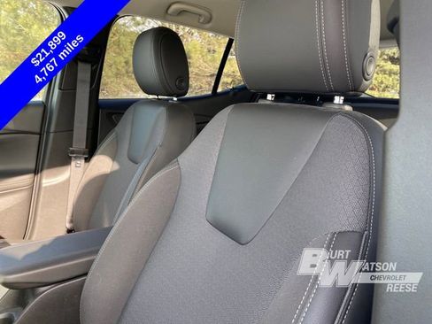 Used 2023 Buick Encore GX Preferred w/ Cold Weather Comfort Package image 9