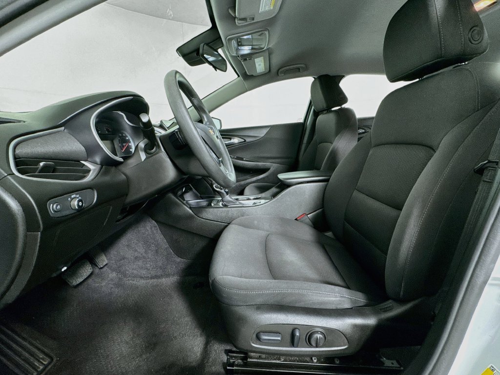 Used 2022 Chevrolet Malibu LT FWD image 10