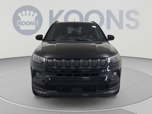 Used 2022 Jeep Compass Latitude w/ Convenience Group AWD/4WD image 11