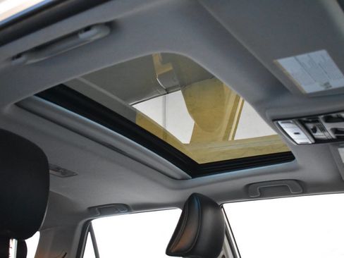 Used 2019 Toyota 4Runner Limited AWD 4dr SUV image 30