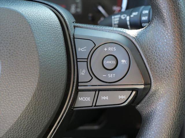 Certified 2025 Toyota RAV4 XLE AWD/4WD image 25