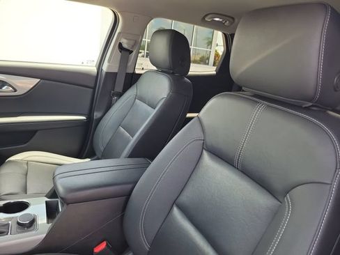 Used 2023 Chevrolet Blazer LT w/ Sound & Technology Package FWD image 14