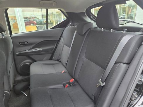 Used 2024 Nissan Kicks S image 17