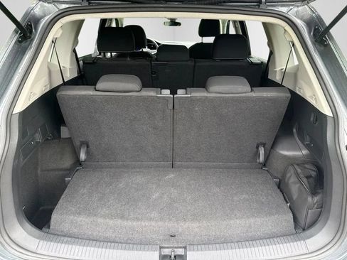 Used 2023 Volkswagen Tiguan S FWD image 9