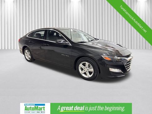 Used 2024 Chevrolet Malibu LT FWD image 1