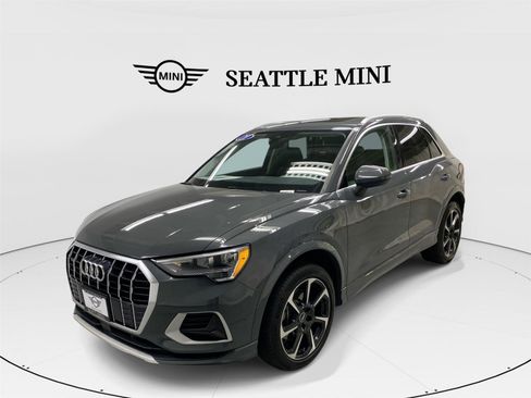 Used 2021 Audi Q3 2.0T Premium Plus image 1