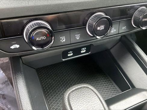 Used 2024 Honda Accord EX image 19
