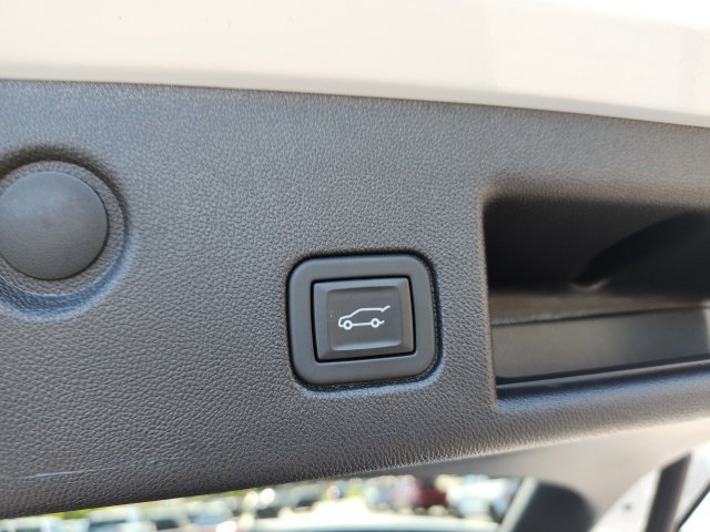 Certified 2024 Chevrolet Equinox LT FWD image 32