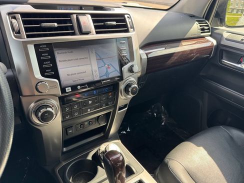 Certified 2022 Toyota 4Runner Limited AWD/4WD image 29